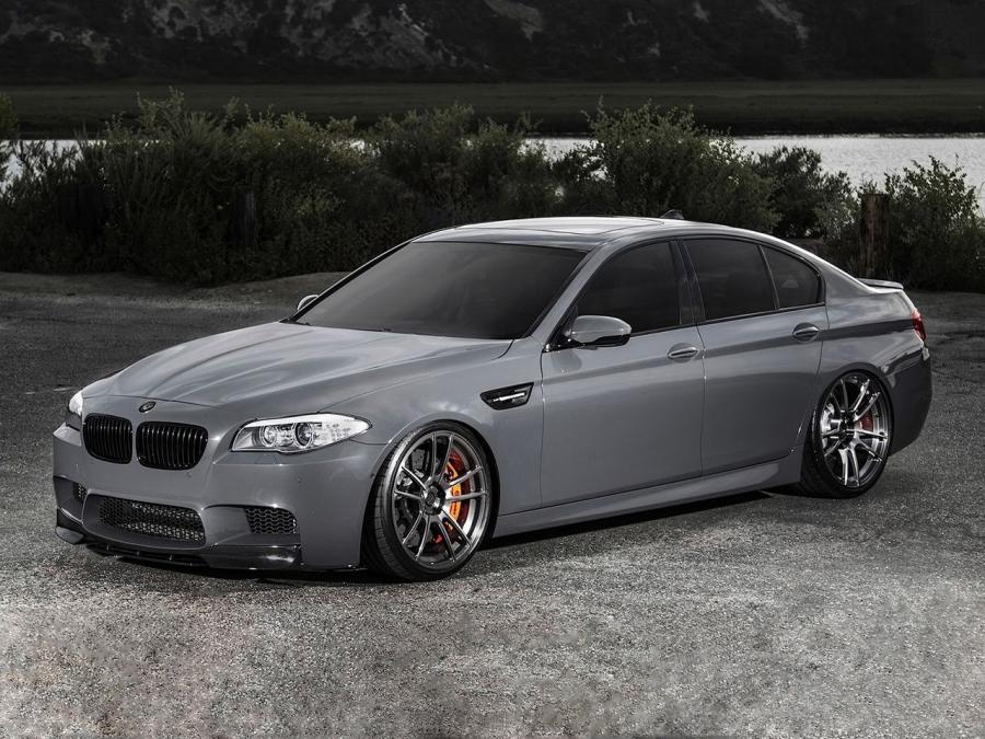  BMW M5 by Vorsteiner 2013 года  (фото 9 из 11)